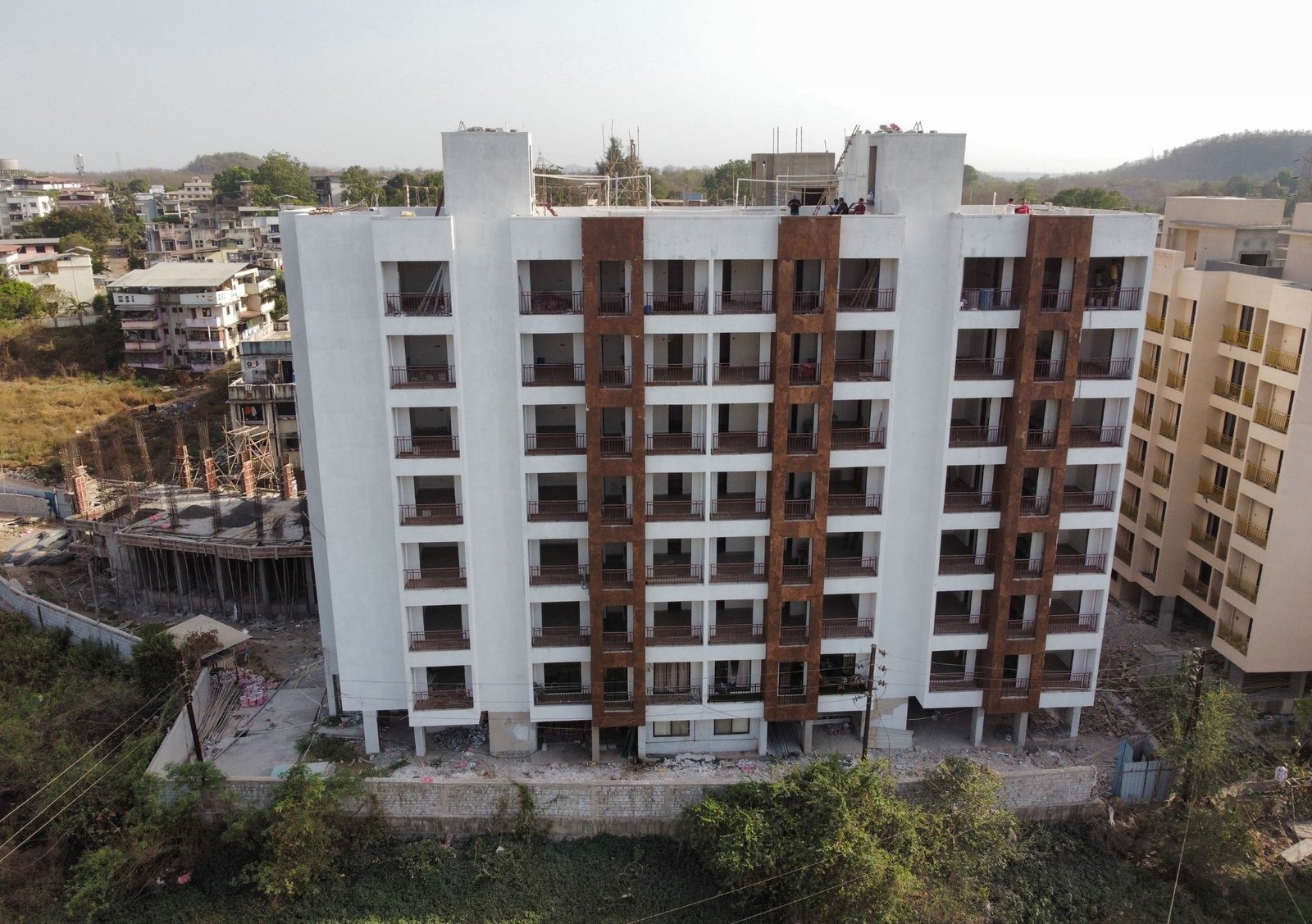 Amber Elite Building